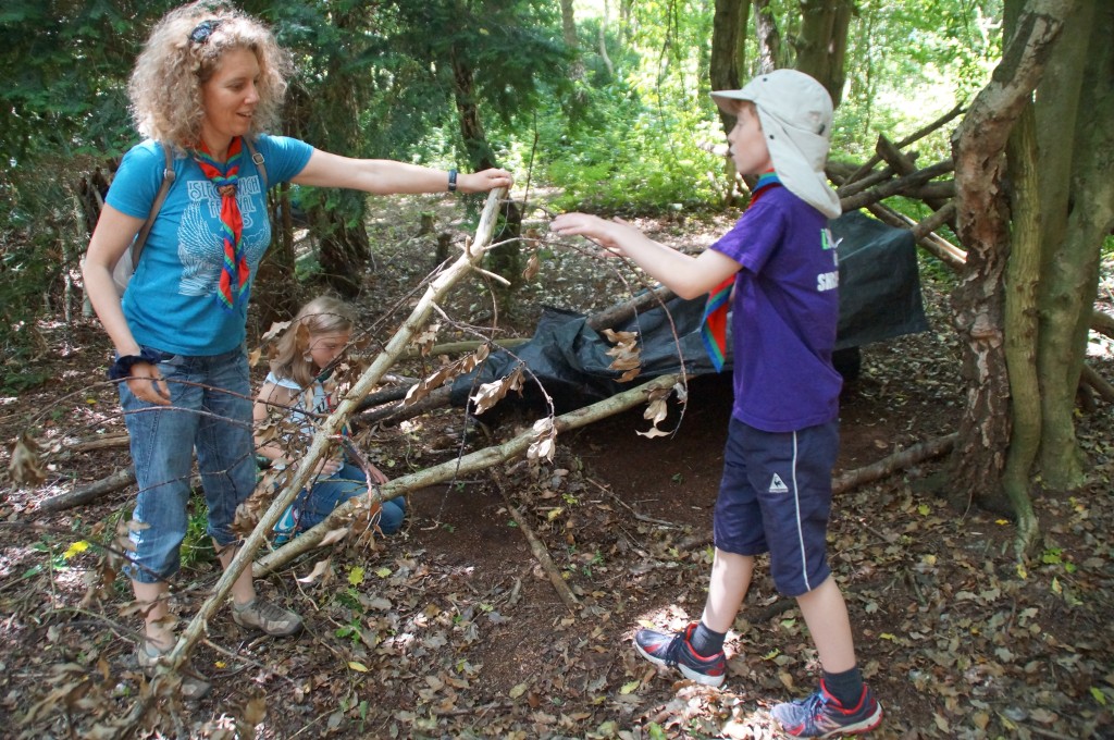 1st Broseley Scouts Build Shelters